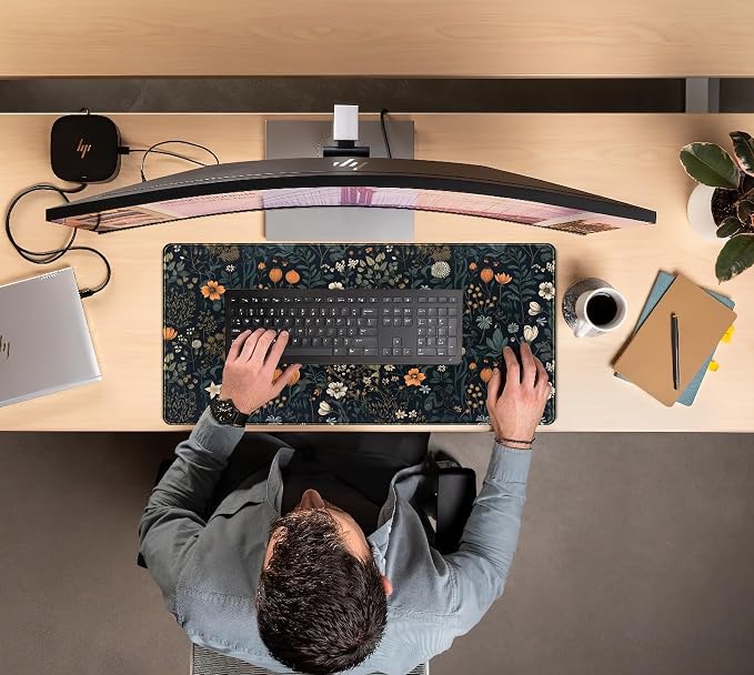 Cute Dark Floral Desk Mat Vintage Flowers Plant Mouse Pad XXL Large Extended Gaming Mousepad Women Office Decor Desk Pad, Big Laptop Computer Keyboard and Mouse Mat with Stitched Edges, 31.5x15.7 in