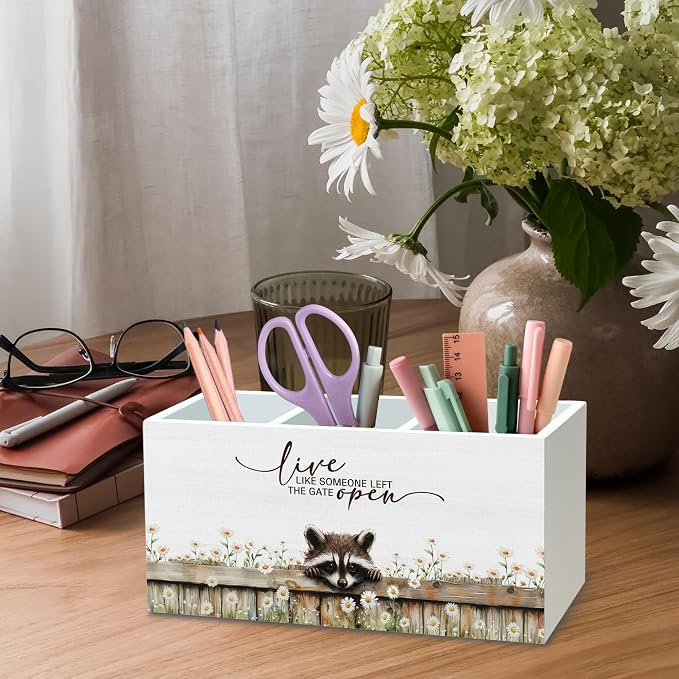 DILSJ Raccoon Inspirational Pen Pencil Holder Organizer For Desk, Raccoon Gifts, Rustic Floral Live Like Someone Left The Gate Open Wooden Box Signs For Home Office Desk Tabletop Decoration